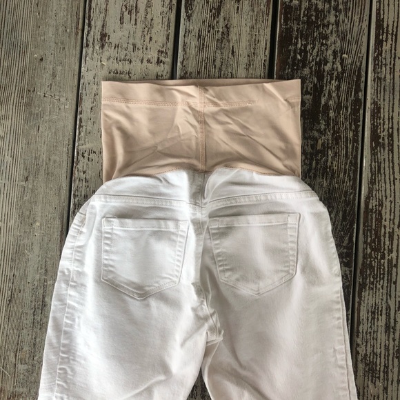 SOLD White Maternity Jeans - Picture 3 of 4